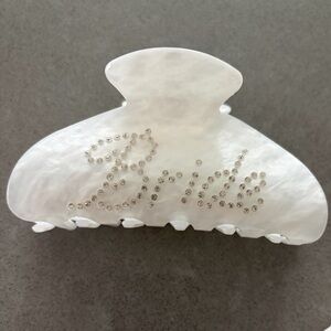 Bridal White Hair Claw Clip